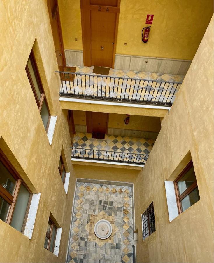 Picasso'S Birth House Charming Apartment Málaga Esterno foto